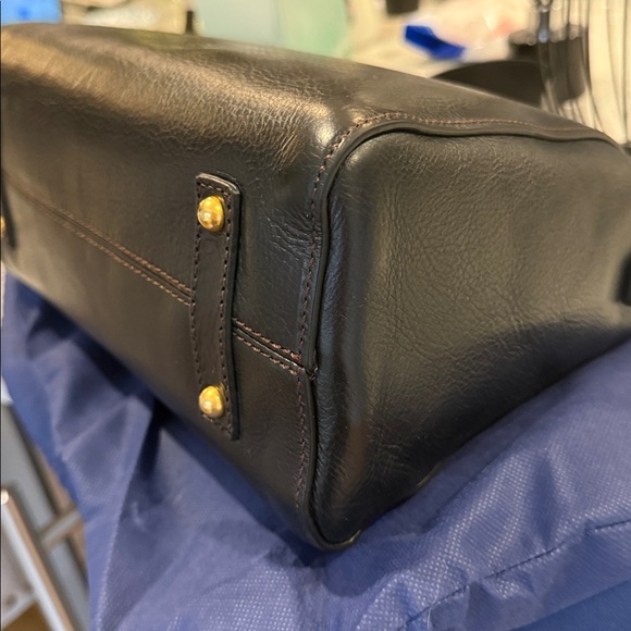 Dooney and Bourke large Cassidy Florentine shoulder/hobo - Picture 7 of 10